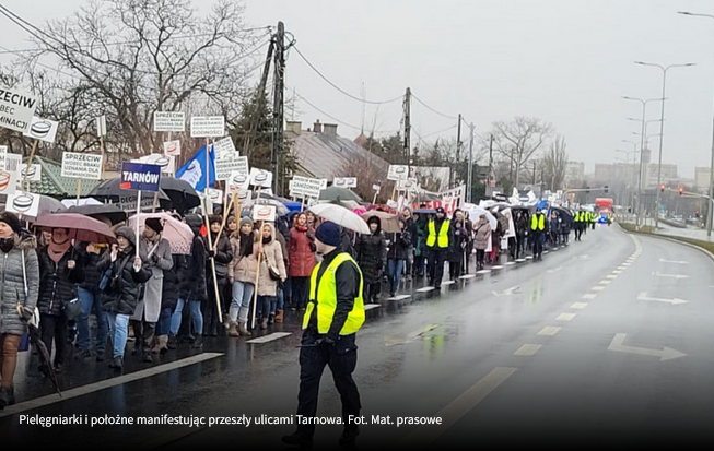 Protest pielęgniarek: „Dziś w Tarnowie, jutro w Sejmie”. OZZPiP dąży do zmiany ustawy